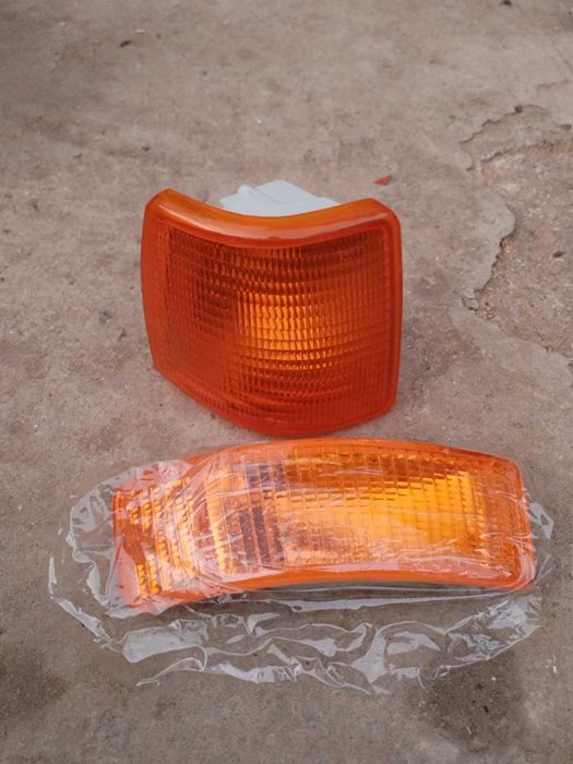 Десен мигач Audi 80 Hella