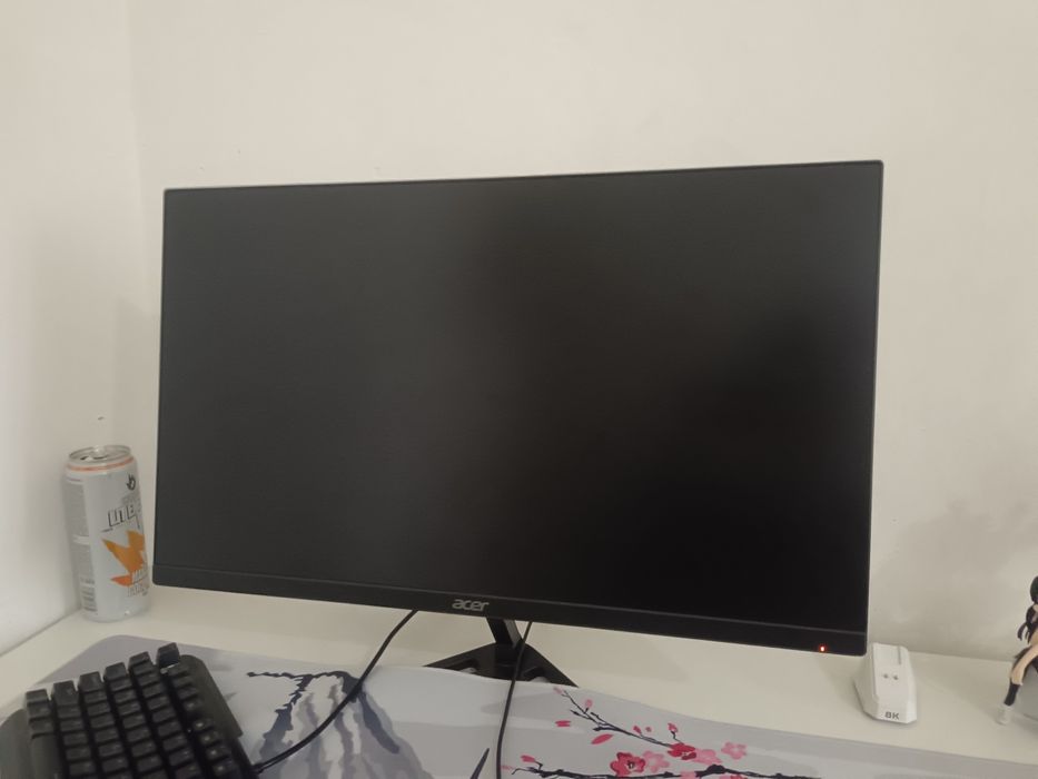 Продам монитор 165 герц