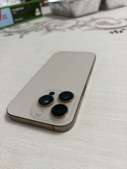 IPHONE 16 pro в идеальном, в новом состоянии. 93% батарейка