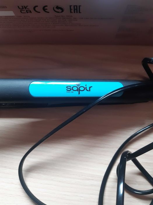 Преса за коса REMINGTON+още една Sapir подарък