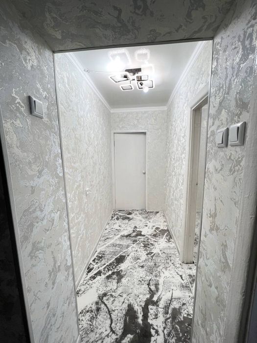 . РАЗДЕЛКА,Чиланзар 23 Квартал, 2\3\5, Продаётся Квартира