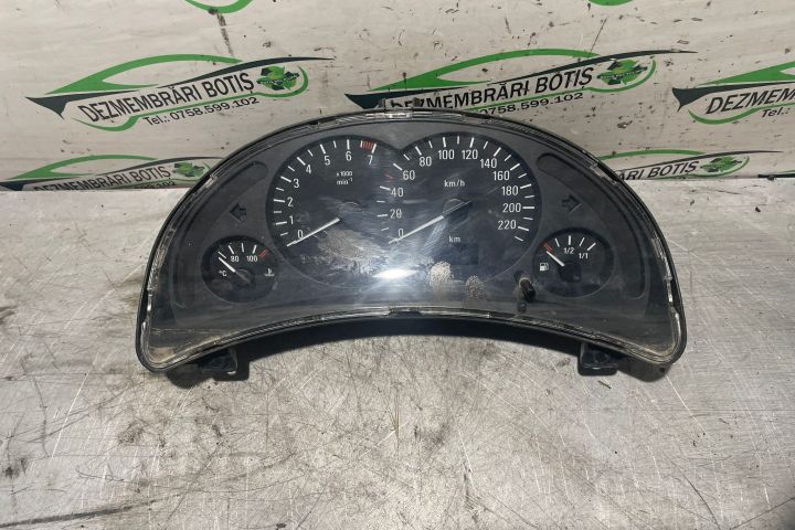 Ceasuri bord Opel Corsa C