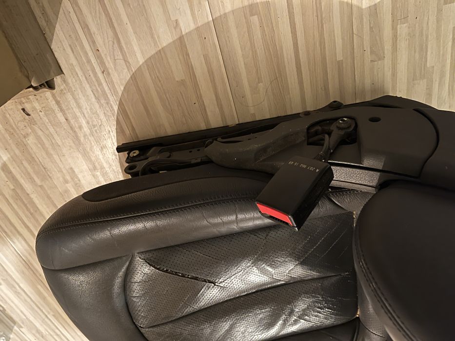 W209 шофъорска седалка ел.