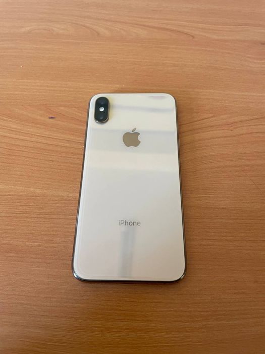 Iphone xs 64g 76
