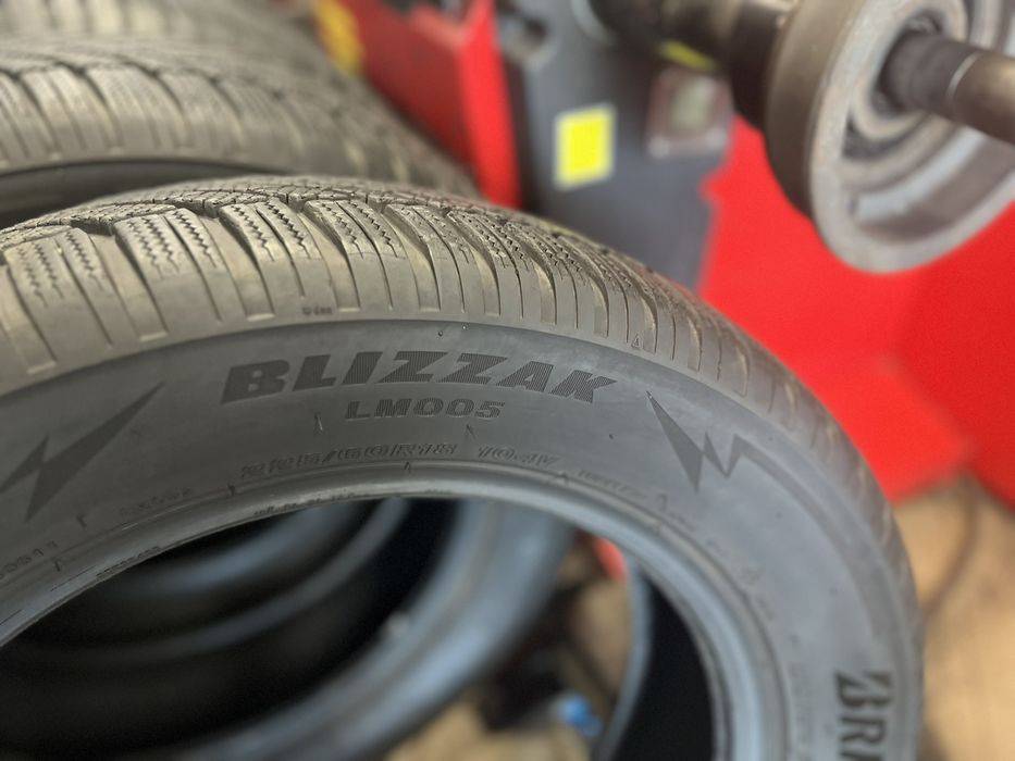 Зимни гуми 225/60 R18 Bridgestone