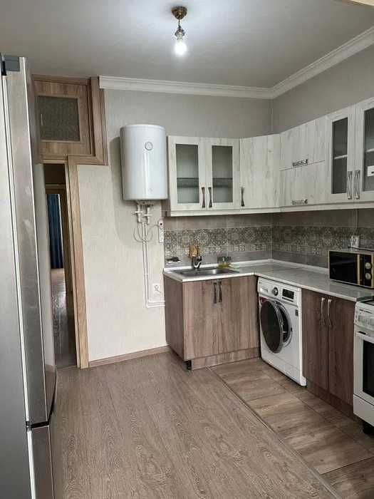 R1 Сдаётся квартира 2/2/4 на Кадышева Базар