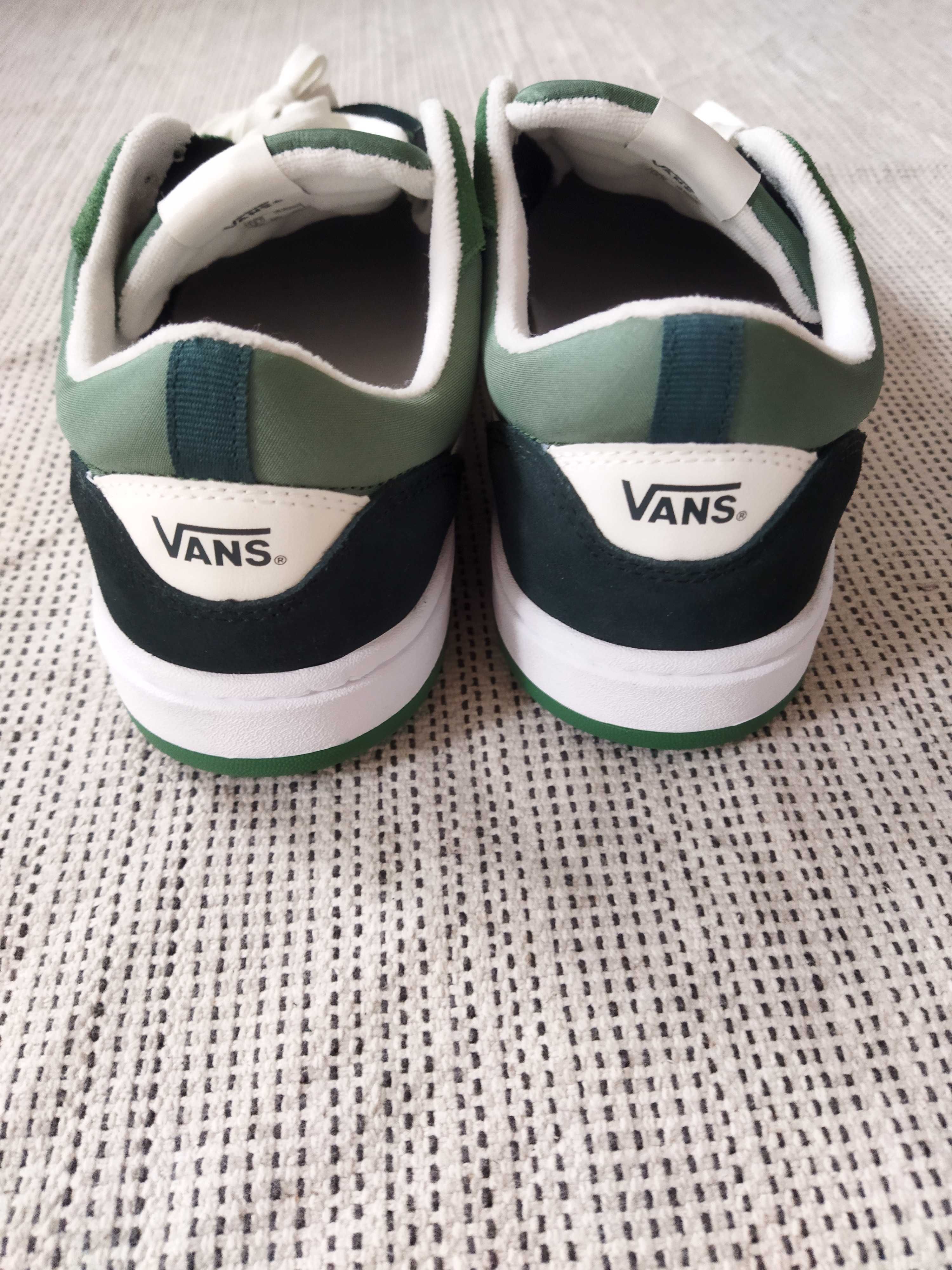 Маратонки VANS  47 номер