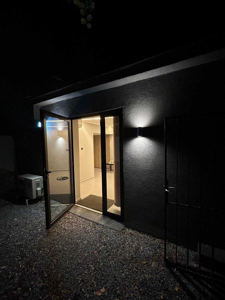 Дава се под наем Офис в София, Център - 30 кв.м за 408 € - Снимка #6
