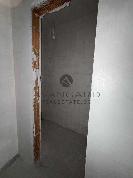 Продава се Двустаен апартамент в Пловдив, Център - 62 кв.м за 2775 €/кв.м - Снимка #4