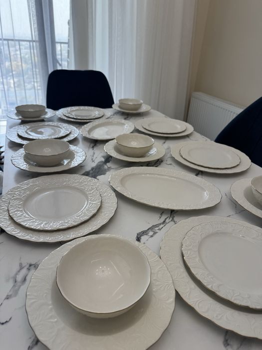 Продается набор посуды на 6 персон