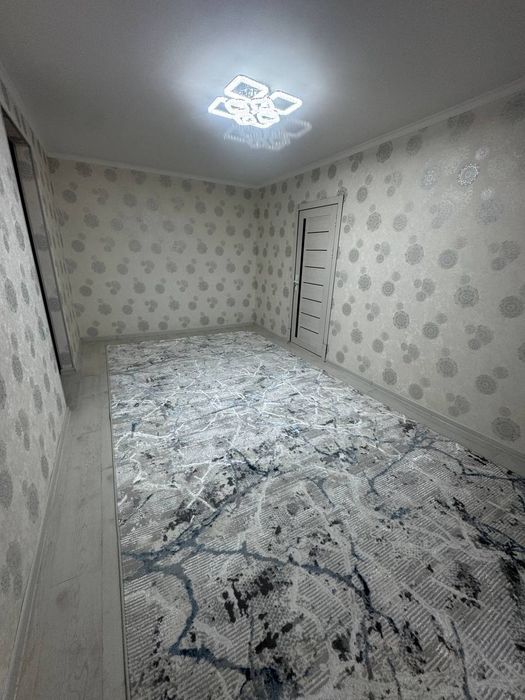 2хоналик 4каватда квартира сотилади, Гулливер да
2xon