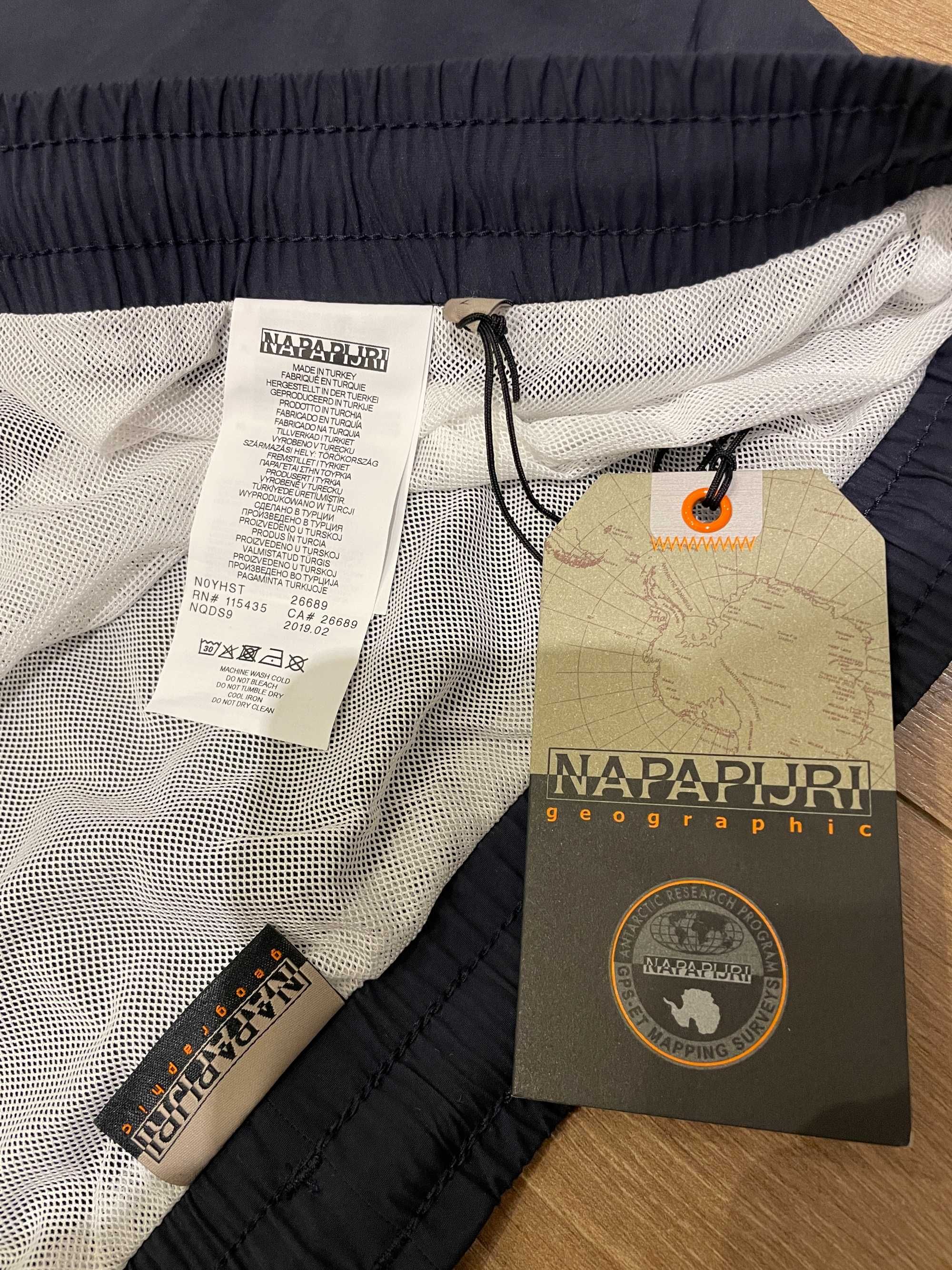 Napapijri, Men Varco, оригинални бански ,тъмно сини, Размер: L