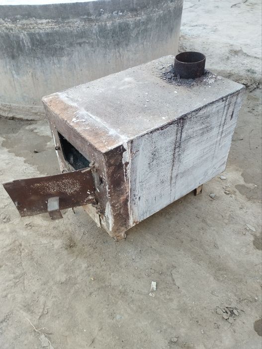 Jilizizi qalin pechka sotiladi 600