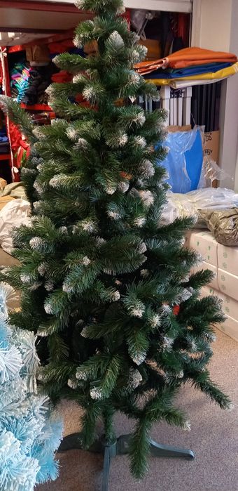 Brad 2.4m cu varfuri albe