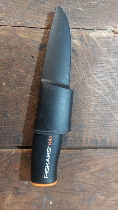 Cutit Fiskars K40 nou