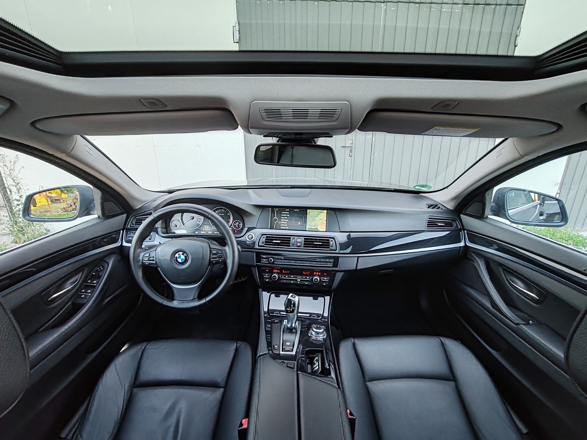 BMW F10 520d 184cp 2011 automat xenon/trapa/piele