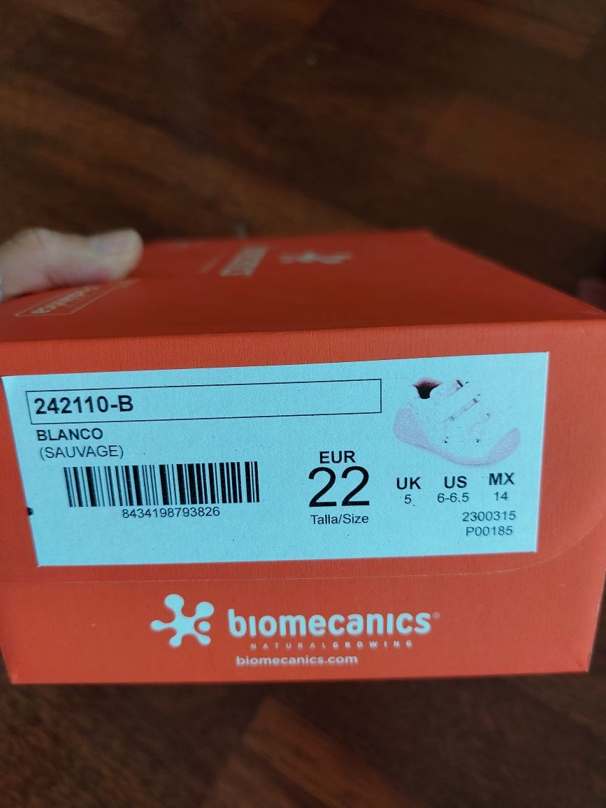 Pantofi Biomecanis