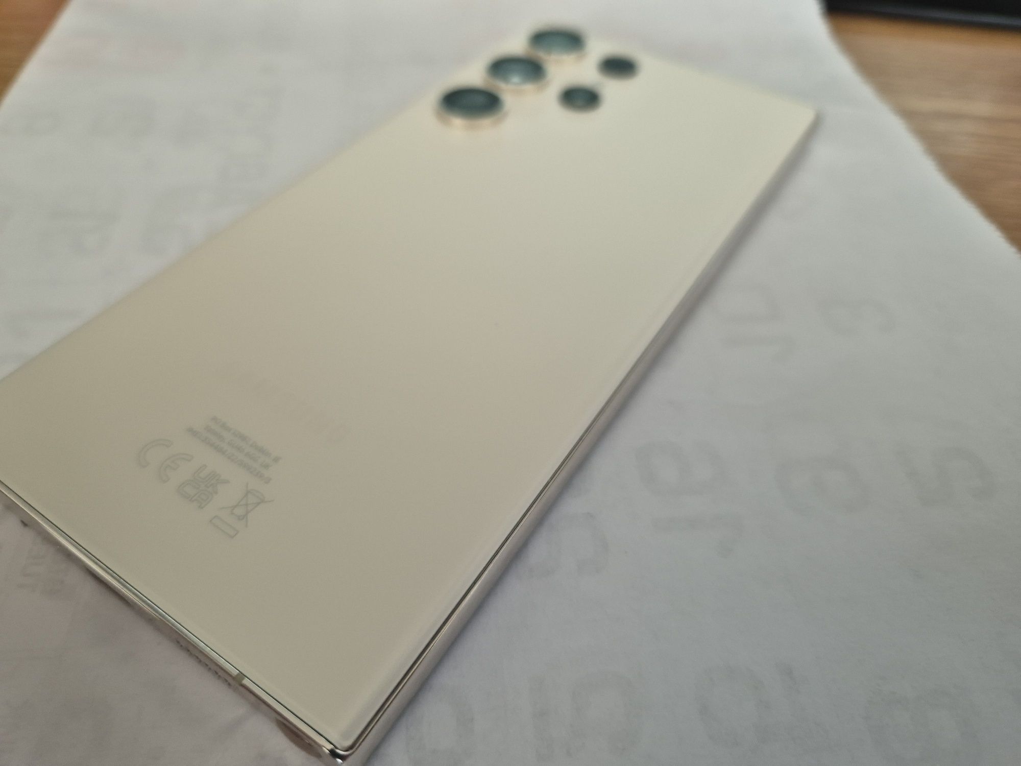 Samsung S23Ultra white  12/512