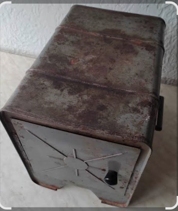 Продам электропечь.