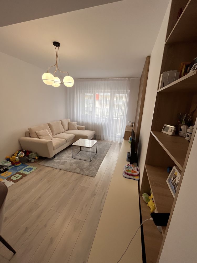 Apartament 2 camere, loc parcare inclus.PROPRIETAR