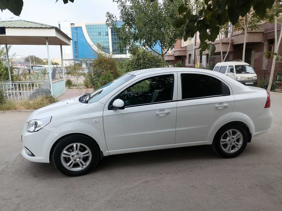 Нексия 3 автомат