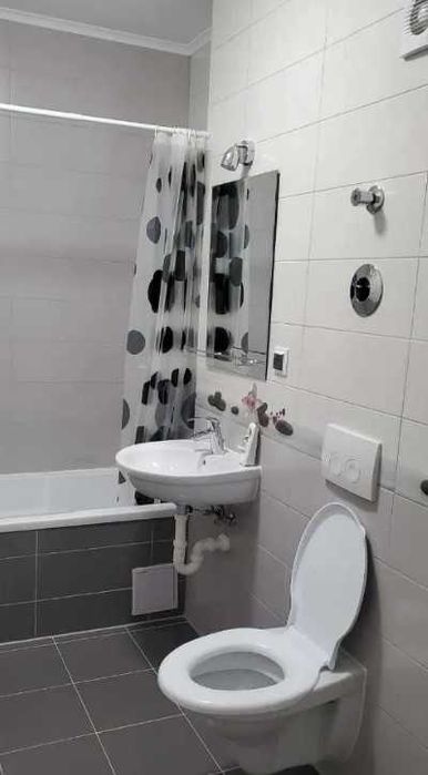 Дава се под наем Двустаен апартамент в Пловдив, Младежки Хълм - 65 кв.м за 249.9 € - Снимка #3