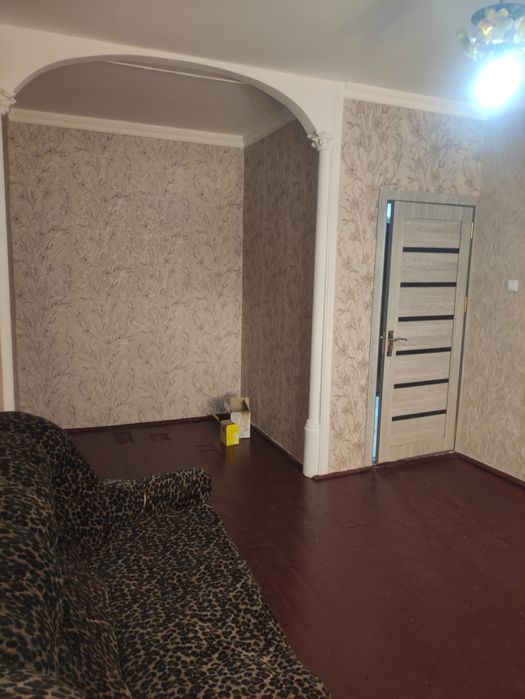 Nuriston gresda kv Sotiladi 3/2/4 евроремонт