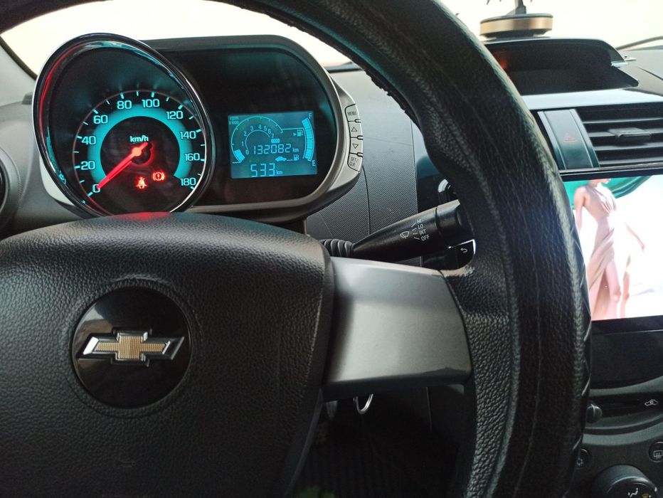 Автомобиль Спарк