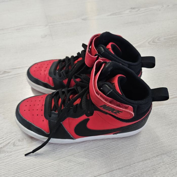 Nike маратонки номер 37,5