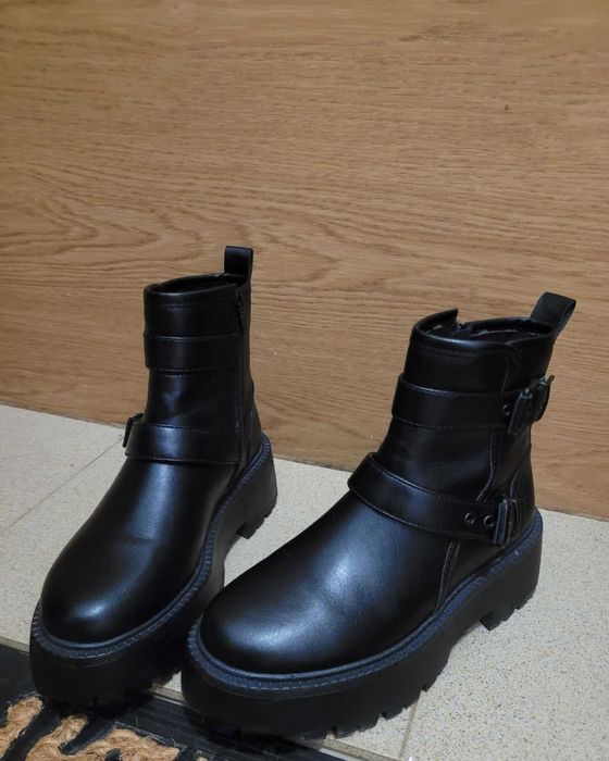 Дамски боти, 36 номер