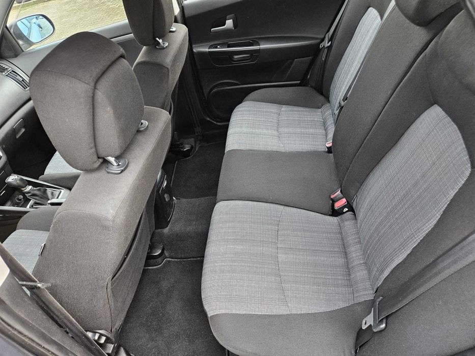 Kia Ceed an 2011 Euro 5 1.6 diesel 228.000 km istoric la zi, Climă etc