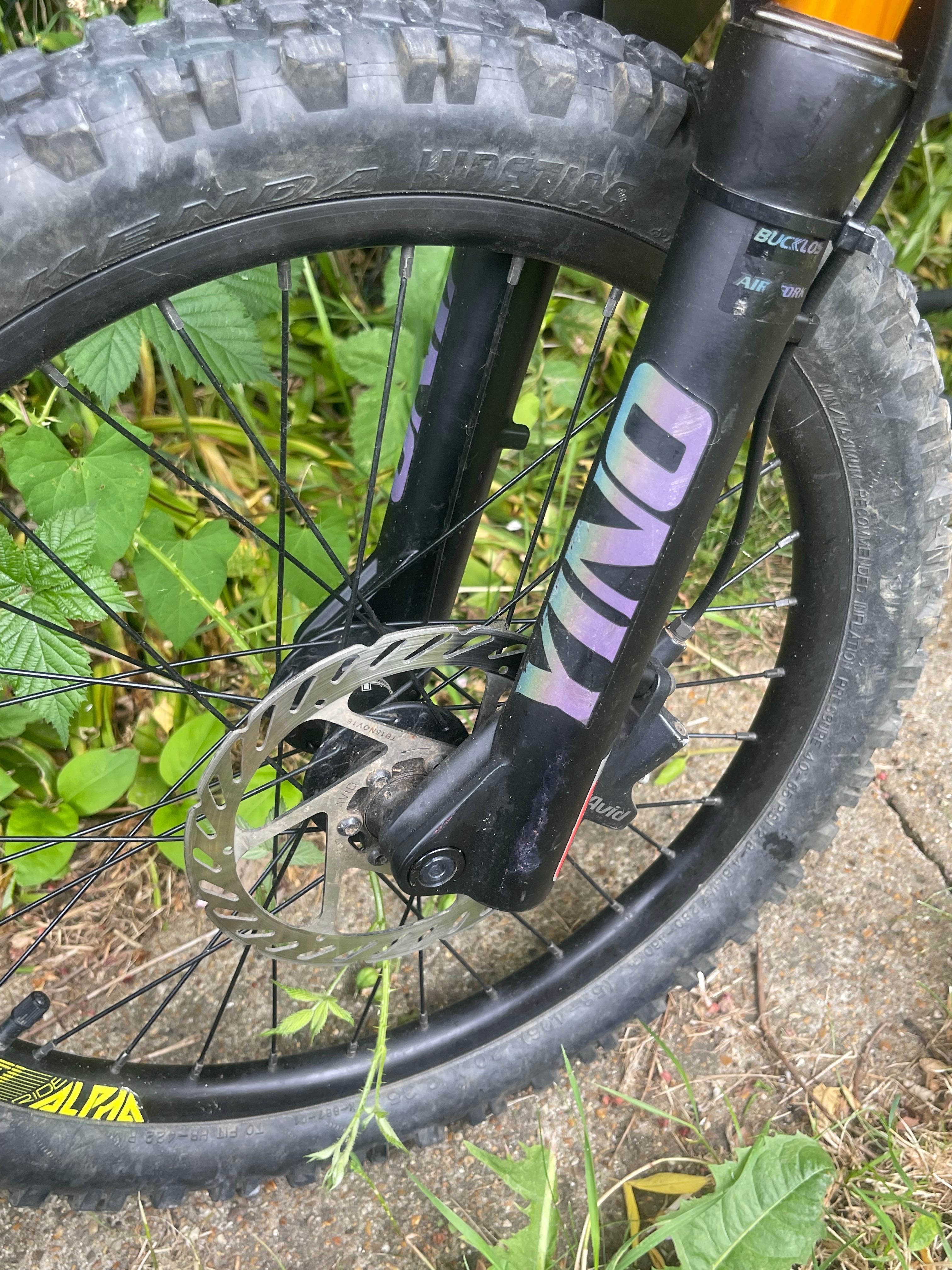 Commencal Supreme 20” не specialized trek scott drag