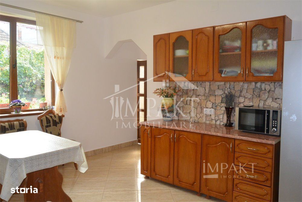 Casa individuala cu 5 camere in Zorilor aproape de UMF