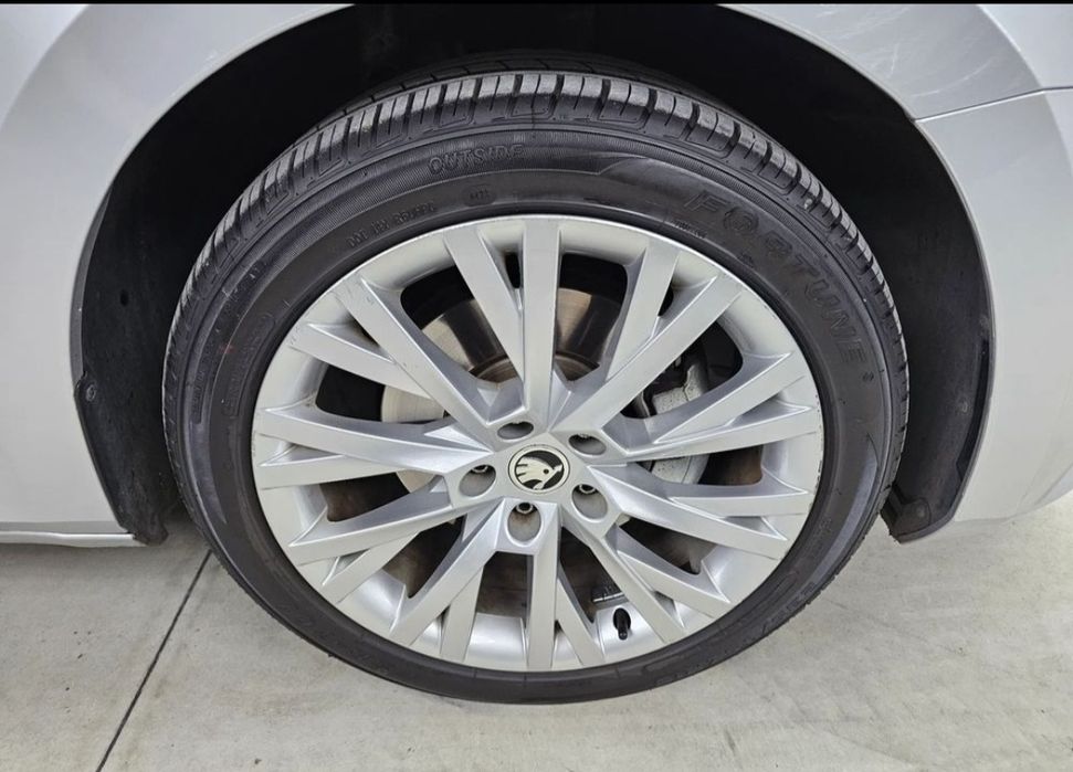 Skoda Superb Plug-in Hybrid 2021 /Auto personală!