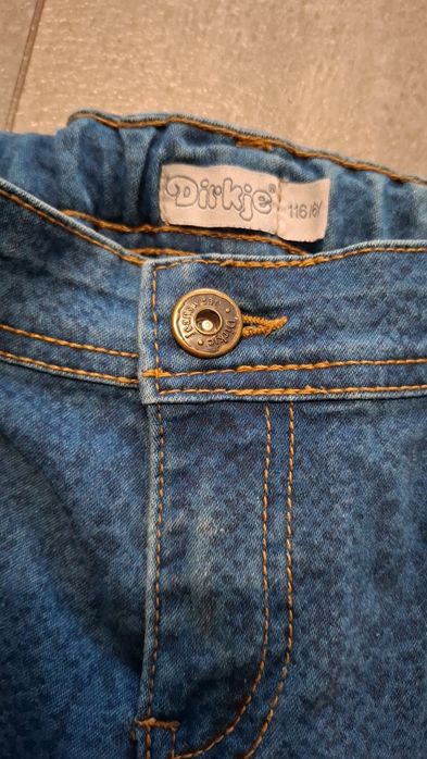 Детски дънки за момиче