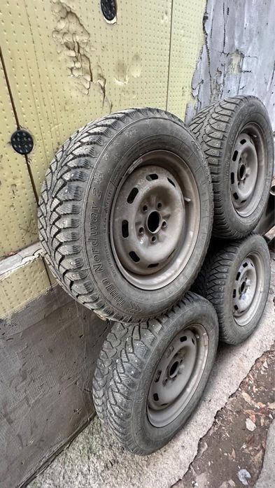 Шины диск,зимний комплект 4шт