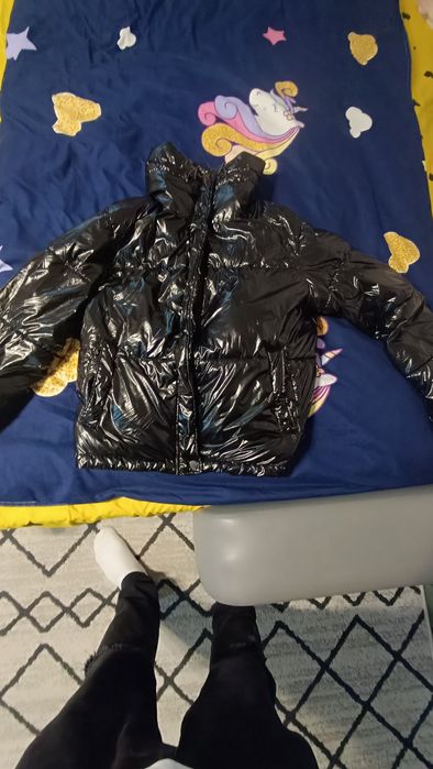 Vand geaca HUGO de dama marimea: XS ( PURTATA )