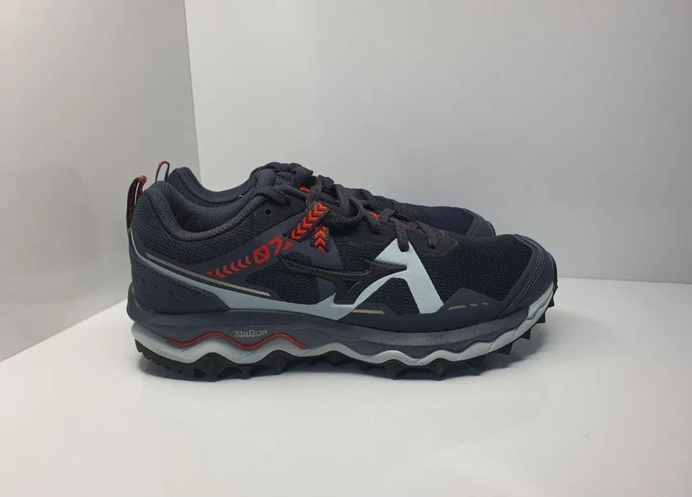 Маратонки Mizuno Wave Mujin 7

Чисто нови с кутия.

Размер 40 стелка 2
