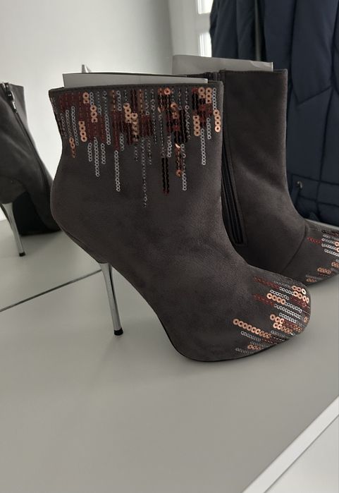 Botine noi marimea 36/37