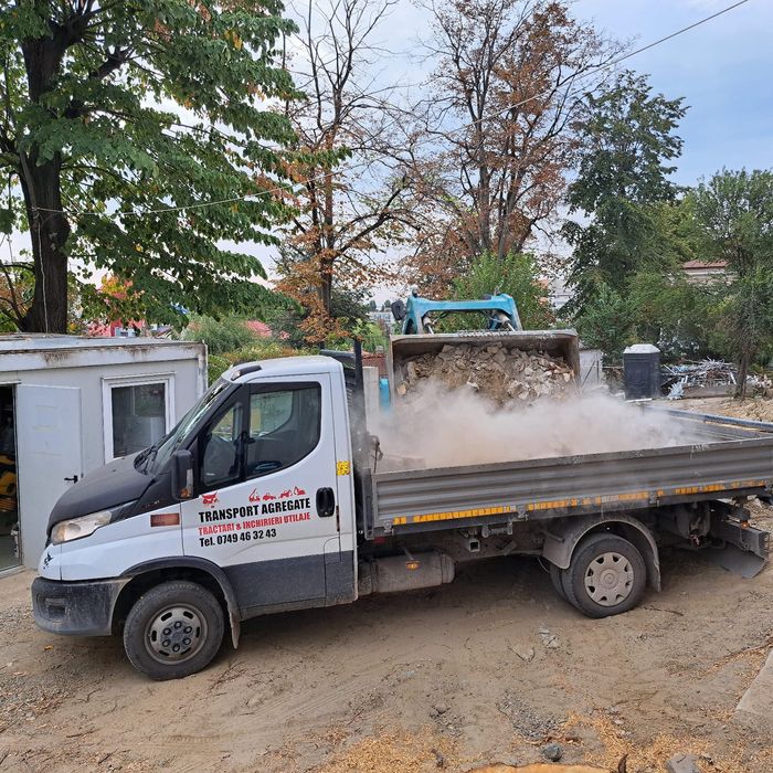 Transportăm Rapid Agregate – Piatra Cubică și Materiale de Construc