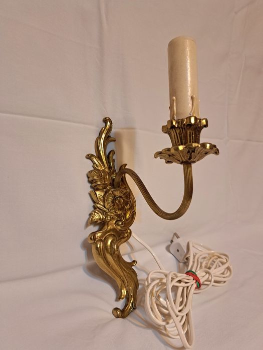 Месингови Аплици за стена