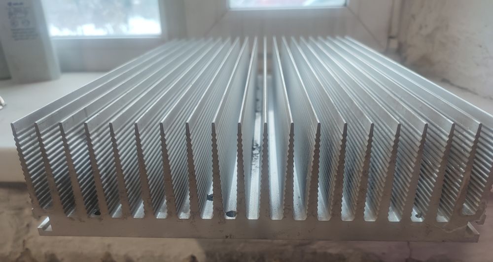 Радиатор теплоотвод алюминевый