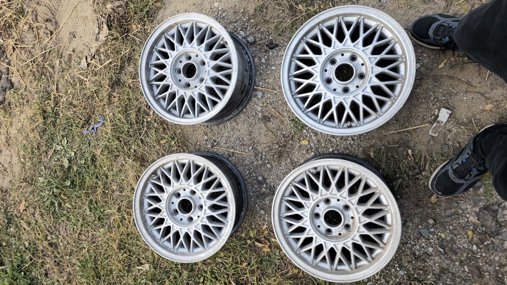 Продам диски R 15 5x112