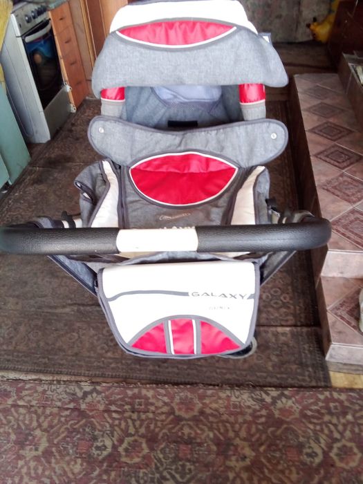 Коляска-трансформер