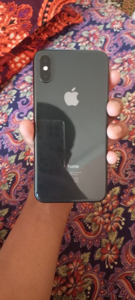 iPhone xs holati orta cha
