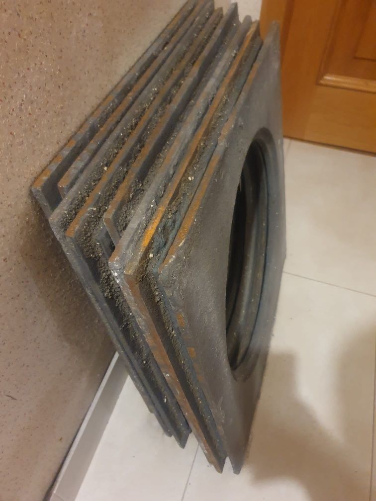 Plite  din fontă 540mm  x 540 mm