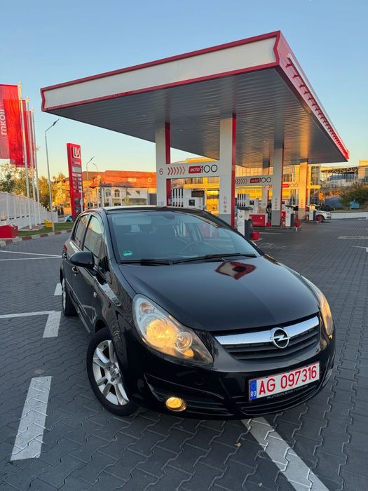 Opel corsa model 2008, 1,2 benzina echipare COSMO ,
