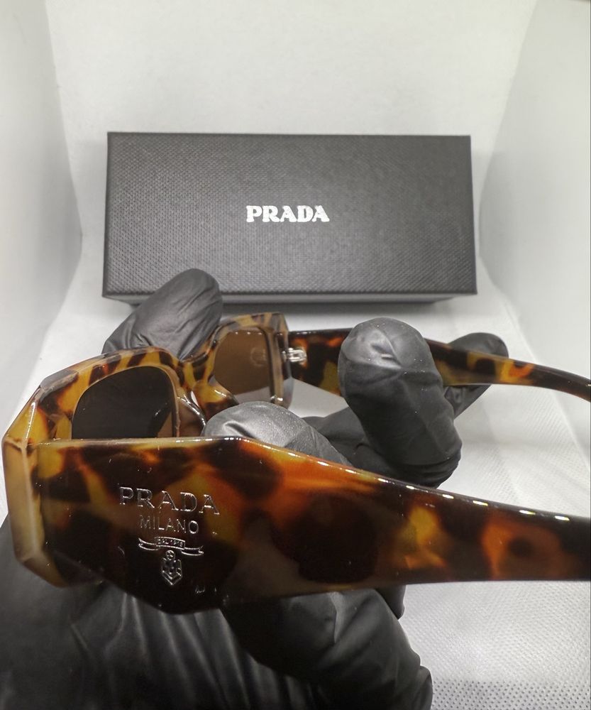 Ochelari de soare Prada Runaway Leopard Lenses