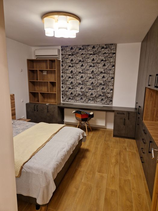 Apartament modern 3 camere + boxa + loc parcare, an constructie 2018