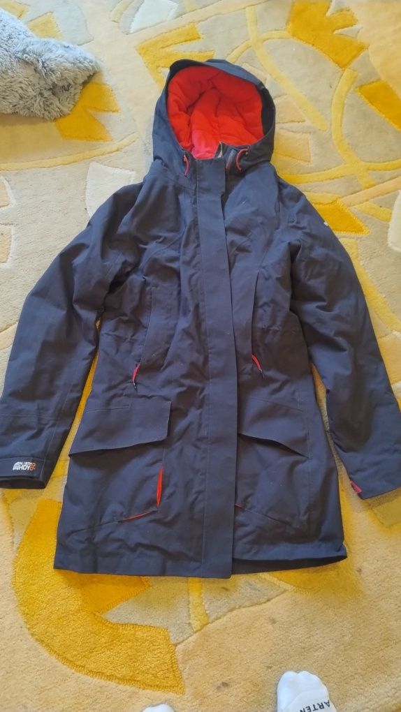 Geaca de vânt termal insulation.